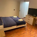 Casatua 2 Casa de Férias *